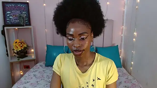 charlothcameronrs707 online show from March 24, 12:43 pm