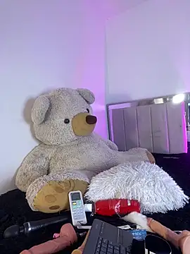 Kyliegolden online show from April 5, 8:41 pm