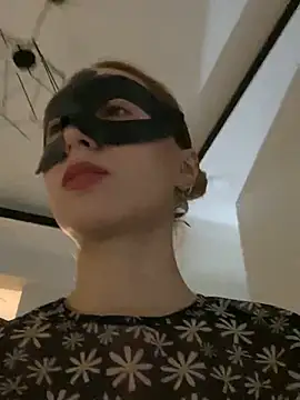 seluna baby online show from April 4, 8:18 pm