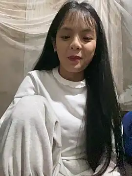 tenten110 online show from March 6, 2:01 pm