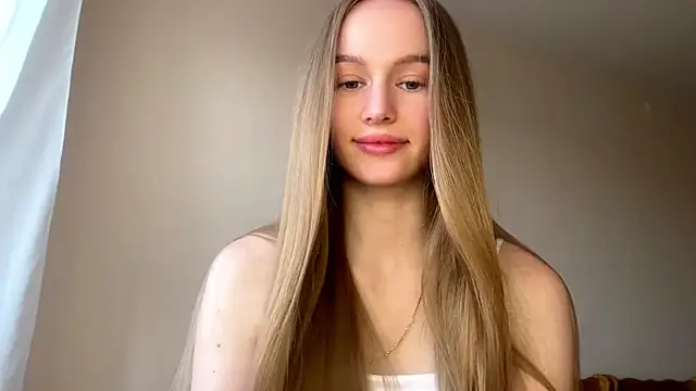 Viktoria Vibes online show from March 13, 3:02 pm