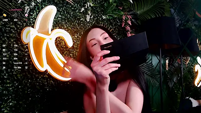 roxy morrison x online show from May 31, 3:56 am