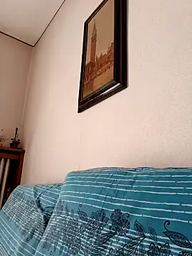 Sony28v online show from April 15, 8:26 am