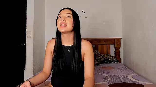 Scarlett rossii online show from March 3, 1:00 am