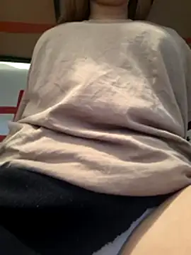 BrooklynOlsen online show from February 20, 11:23 am