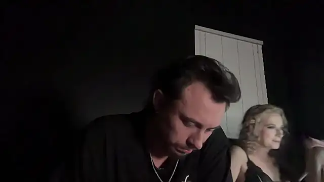 Tallhungandcloudy online show from August 1, 7:32 am