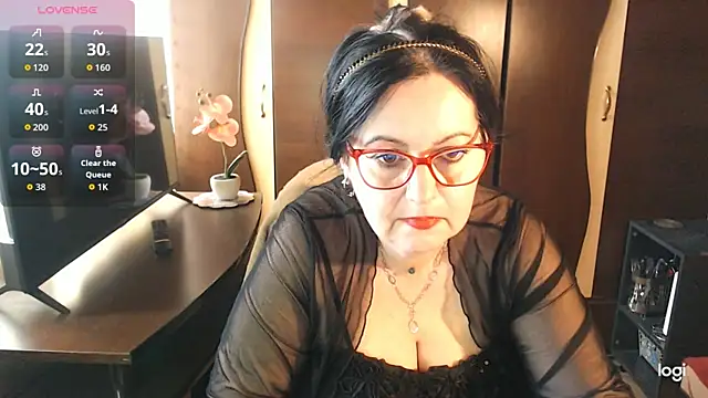 exiMIlf online show from March 26, 1:46 pm