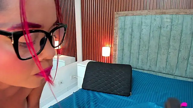 Karina Towers online show from March 19, 12:09 pm