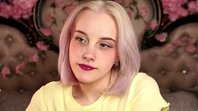 KirstinMcgeady online show from March 15, 12:07 pm