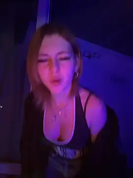 Milli-Kiss online show from March 31, 8:09 pm