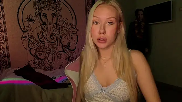 pureeangel online show from March 14, 11:44 am