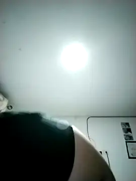  Saraqueen online show from March 31, 2:00 am