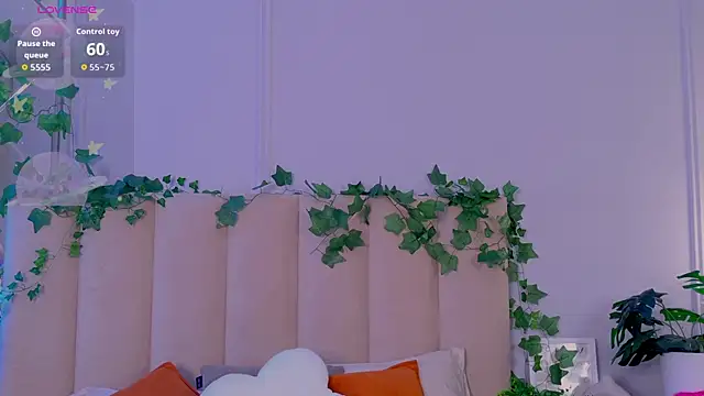 JadenLove  online show from May 28, 5:33 pm