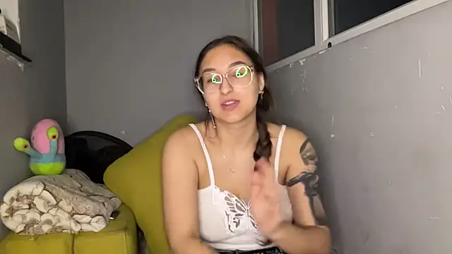 YettaUrive online show from March 19, 5:28 pm