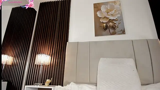  MiLa Dyva online show from March 15, 5:15 pm