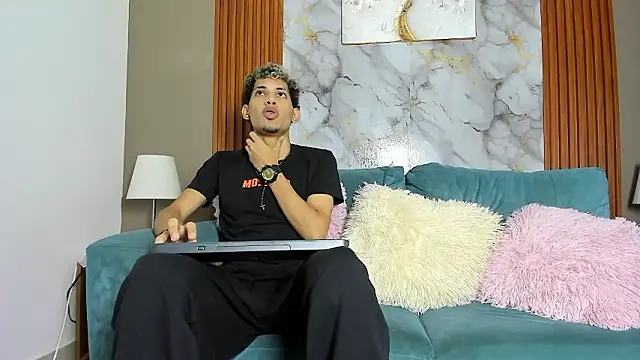 YOUNG BOYS HELL online show from March 14, 1:50 am