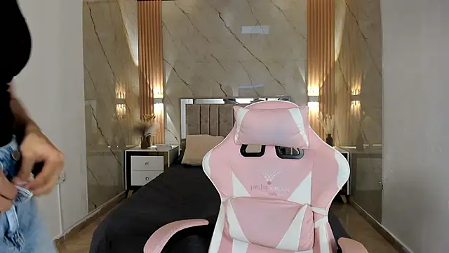 your whore Salome online show from March 21, 6:46 pm