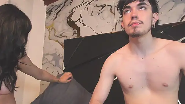 Couple In Heat online show from April 17, 11:29 pm