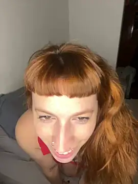 redboxofpandora online show from March 25, 10:45 pm