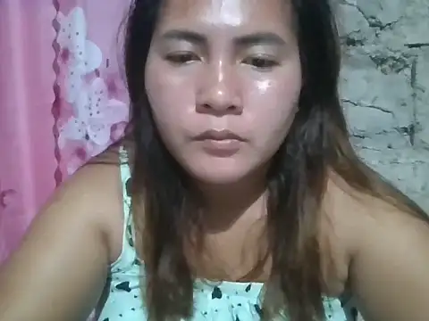 lady hermosa00 online show from May 3, 1:47 pm