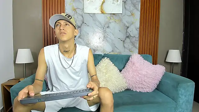 BOYS PLAY online show from April 6, 1:34 pm