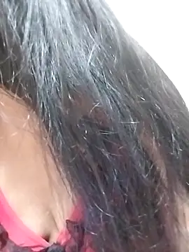 Miss Anamika   online show from April 2, 7:33 pm