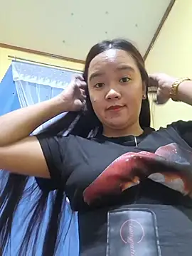 Polished Princess online show from June 14, 1:00 pm