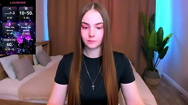 Maddy Wood  online show from March 11, 3:14 pm