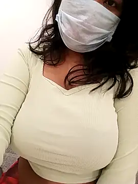 NISHHAA online show from March 2, 10:04 pm