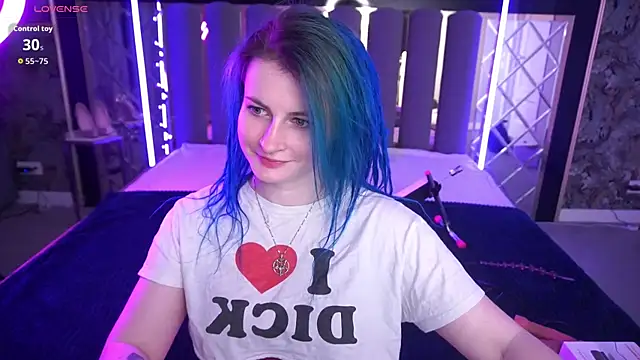 AlisaGracee online show from June 1, 5:42 am