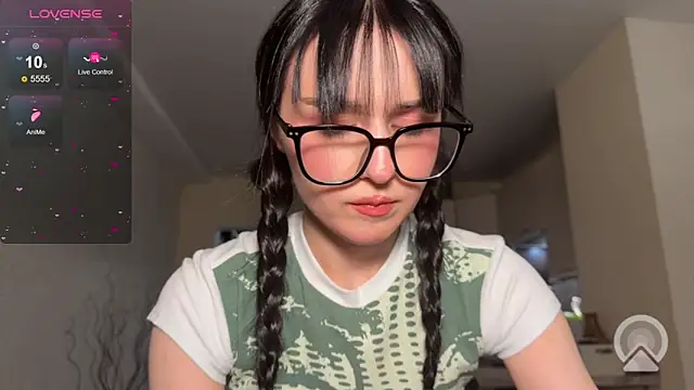 alicelanei online show from April 7, 7:49 pm