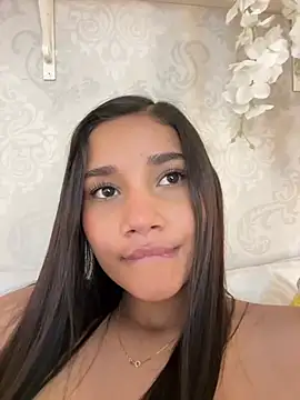 AlessiaVallmont online show from March 28, 9:14 pm