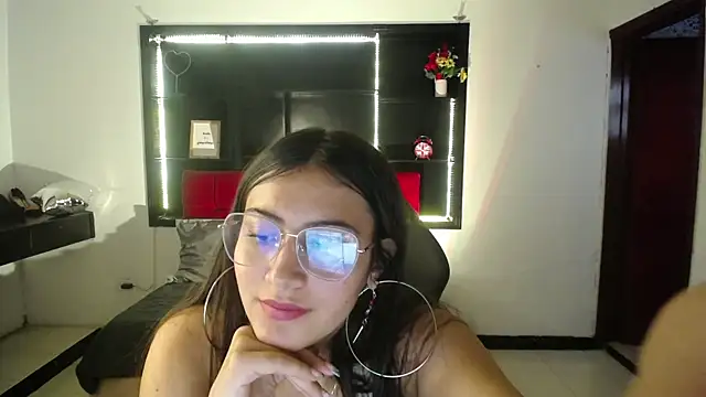 Sweett liia  online show from March 17, 9:19 pm