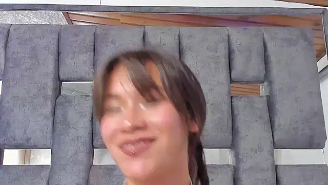 YUMEKO555 online show from May 16, 1:30 am
