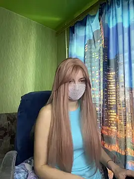 SophieBlackwood online show from April 29, 8:39 am