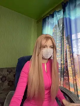 SophieBlackwood online show from April 13, 9:10 am