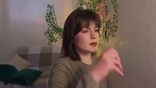 rinamandarina online show from April 13, 1:23 pm