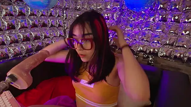 lala cherry online show from March 19, 8:57 pm