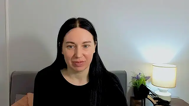 MiaFair online show from March 19, 4:33 pm