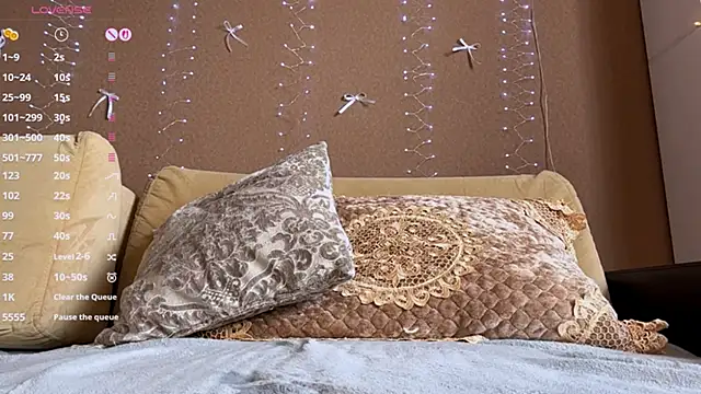 SoraCat online show from March 24, 8:52 am