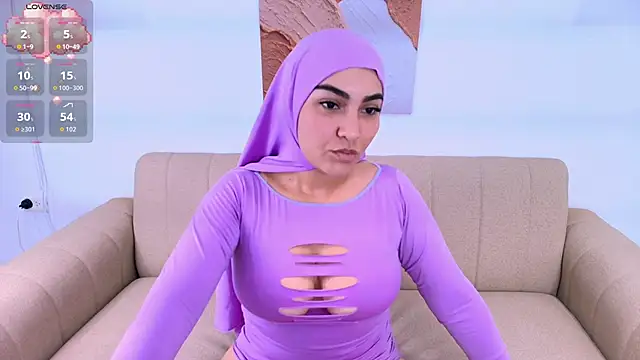 Malika Noor online show from March 26, 2:30 pm