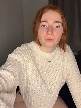 HoneyBunny18 online show from April 14, 7:14 pm