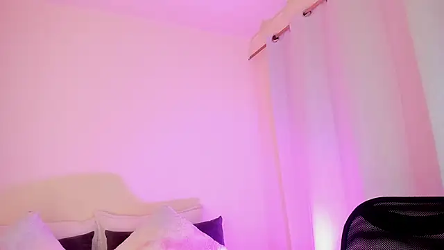 MIAA ROBERTSS online show from March 31, 6:35 am