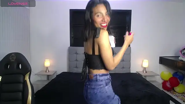 Wendy 1  online show from July 13, 1:50 am
