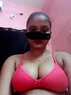 sucklover69 online show from April 22, 8:17 pm