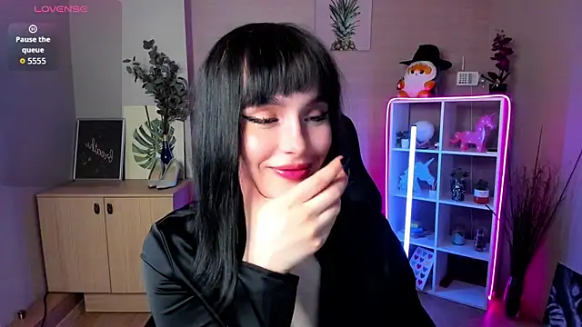 demetra   online show from March 15, 2:13 am