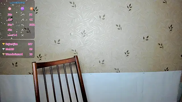 NicoleDaviss online show from March 8, 2:04 am