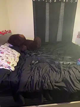 wavywavy12 online show from April 3, 2:31 am