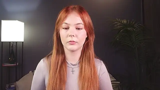 Elle Funning online show from May 31, 3:23 am