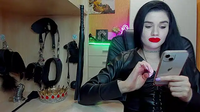 KristiTopxx online show from May 31, 7:59 pm